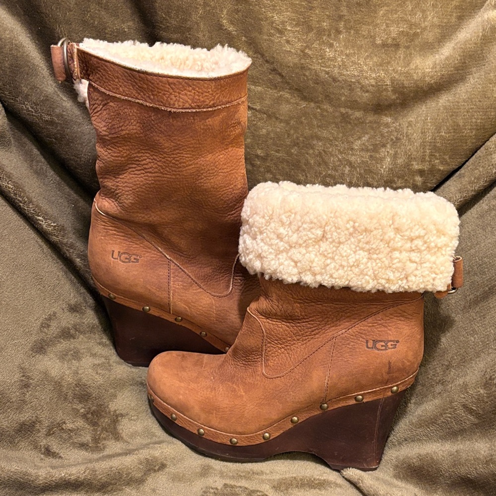 UGG Carnegie Wedge Women's Brown Leather Shearling Boots